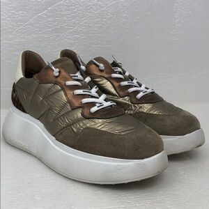 WONDERS Roma Sneakers taupe/champagne/oro